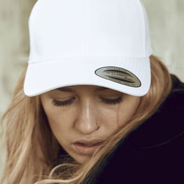 6 Panel Classic Snapback mit gebogenem Schirm